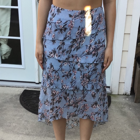 Foxiedox floral skirt - Picture 1 of 8